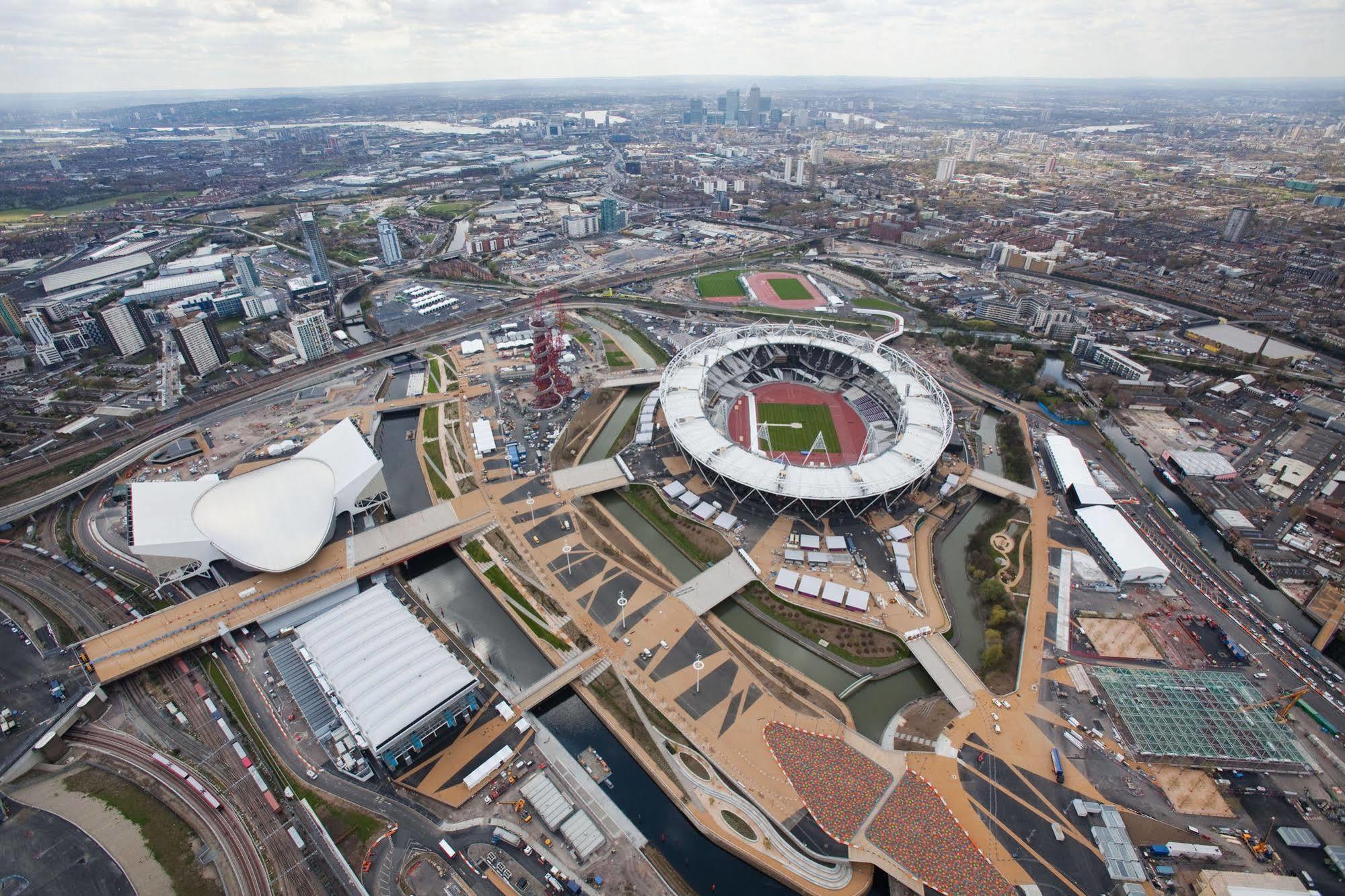 Appartamento Olympic One Eighty Ilford Esterno foto
